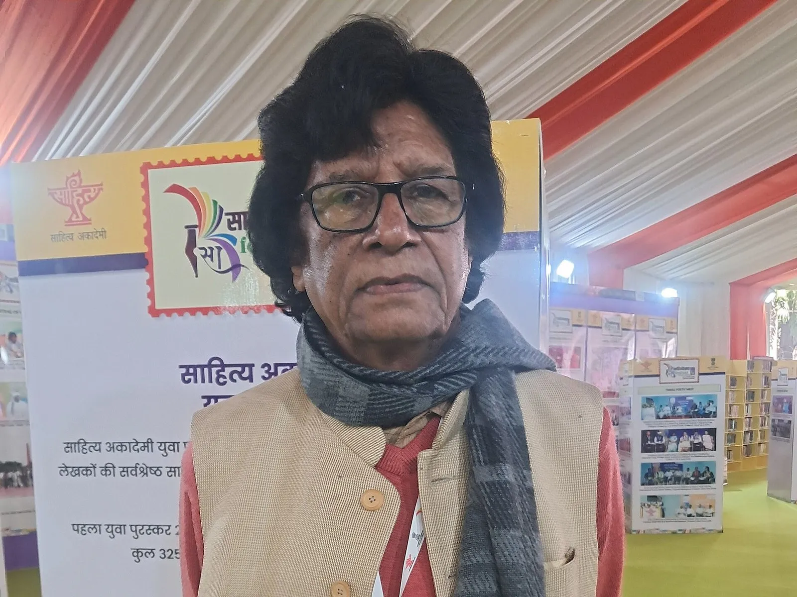 Sheen Kaaf Nizam at the Sahitya Akademi, New Delhi